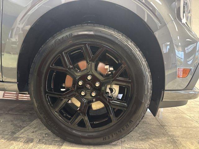 new 2025 Ford Maverick car