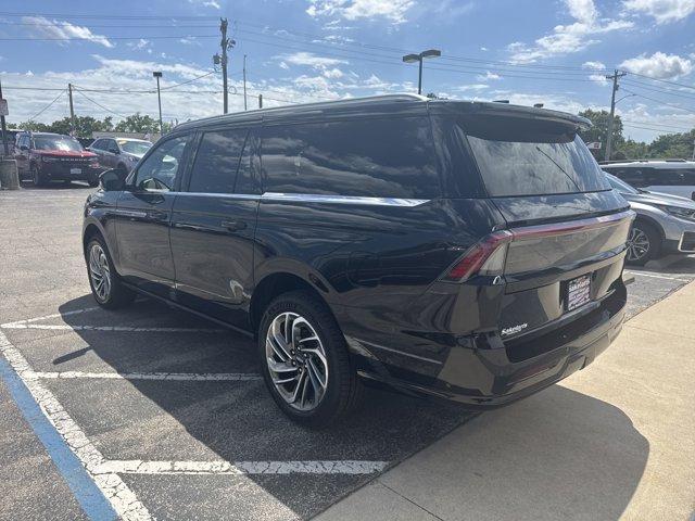 new 2025 Lincoln Navigator L car