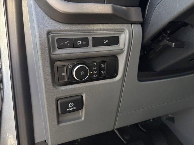 new 2024 Ford F-150 car, priced at $59,989