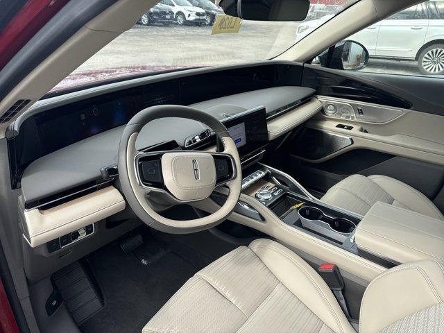 new 2025 Lincoln Nautilus car