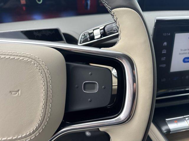 new 2025 Lincoln Nautilus car