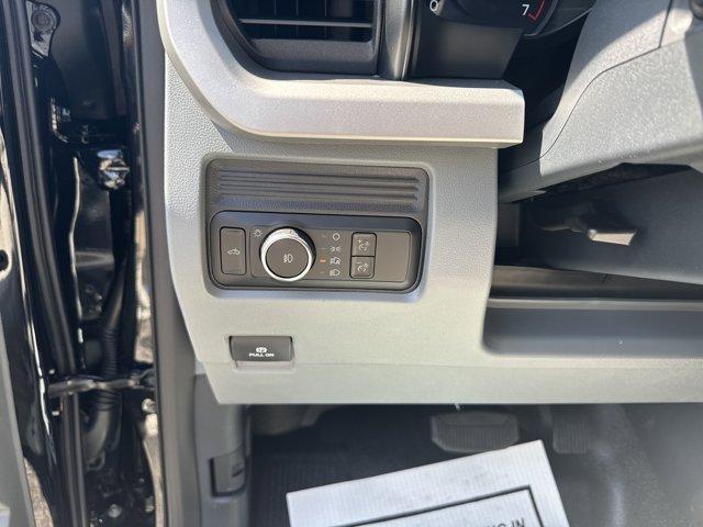 new 2025 Ford F-350 car, priced at $58,669