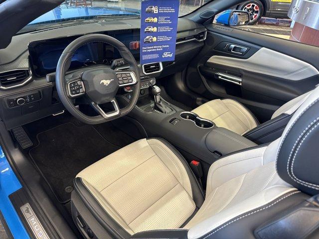 new 2025 Ford Mustang car