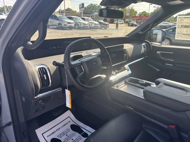 new 2025 Ford Expedition Max car