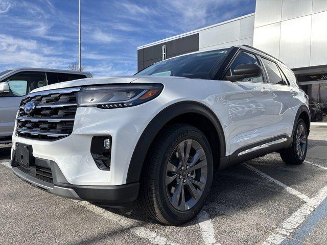 new 2025 Ford Explorer car