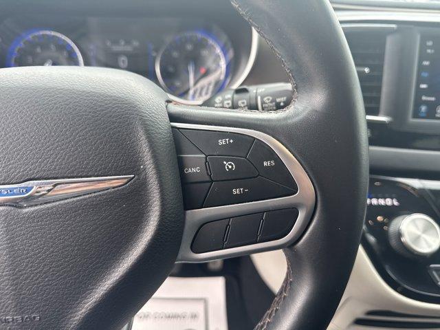used 2018 Chrysler Pacifica car, priced at $15,895