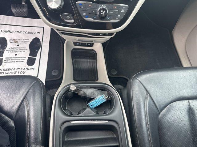 used 2018 Chrysler Pacifica car, priced at $15,895
