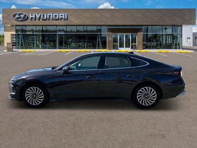 new 2025 Hyundai Sonata Hybrid car, priced at $37,067