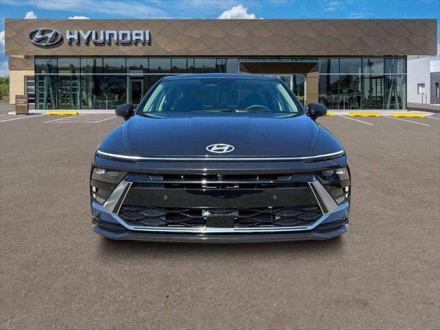 new 2025 Hyundai Sonata Hybrid car, priced at $37,067