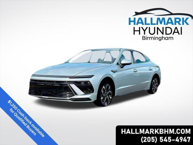 new 2025 Hyundai Sonata car, priced at $30,152