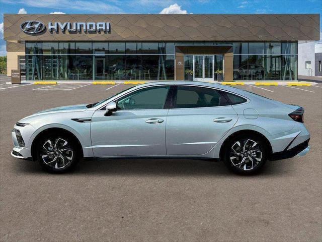 new 2025 Hyundai Sonata car, priced at $30,152