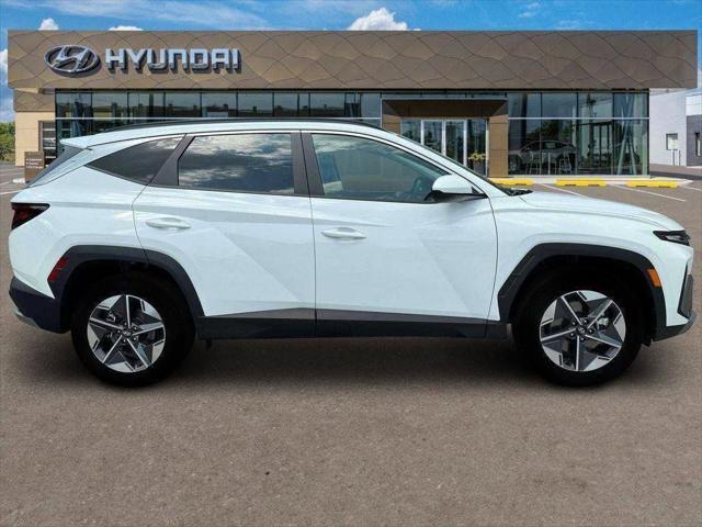 new 2025 Hyundai Tucson car, priced at $30,425