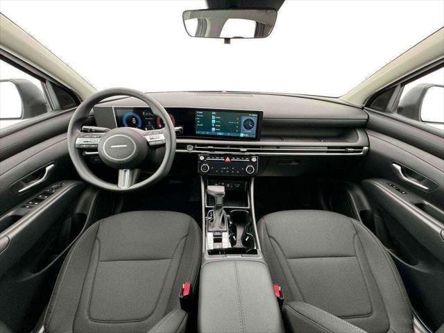 new 2025 Hyundai Tucson car, priced at $30,425