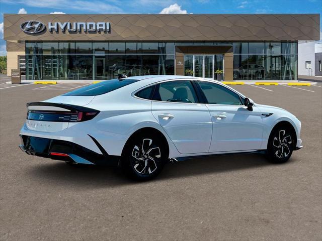 new 2025 Hyundai Sonata car, priced at $27,886