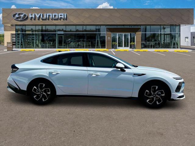 new 2025 Hyundai Sonata car, priced at $27,886