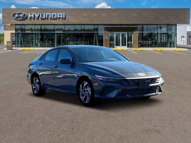 new 2025 Hyundai Elantra car, priced at $23,027