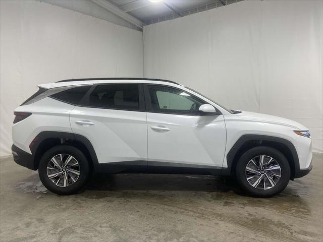 new 2024 Hyundai TUCSON Hybrid car, priced at $31,462