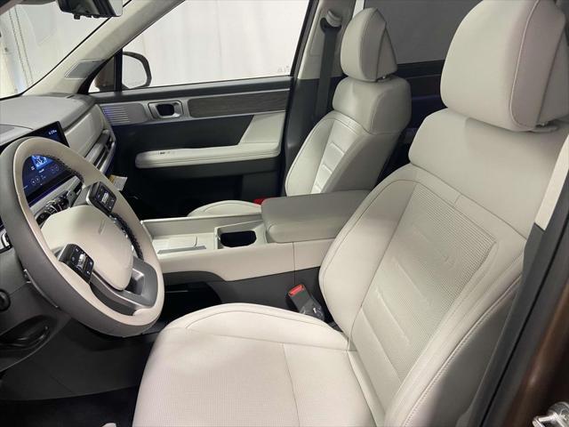 new 2025 Hyundai Santa Fe car, priced at $46,225