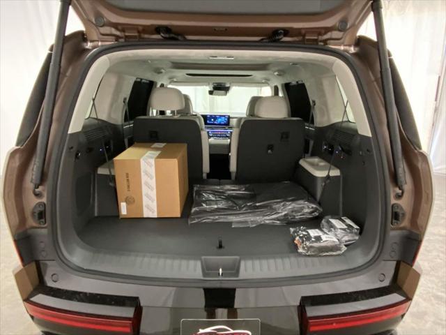 new 2025 Hyundai Santa Fe car, priced at $46,225