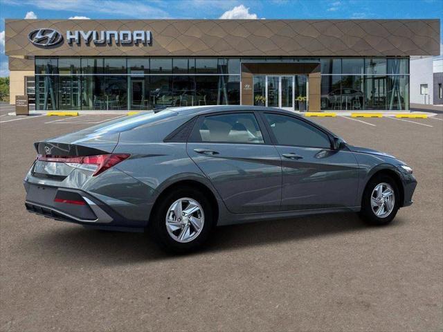 new 2024 Hyundai Elantra car, priced at $19,587