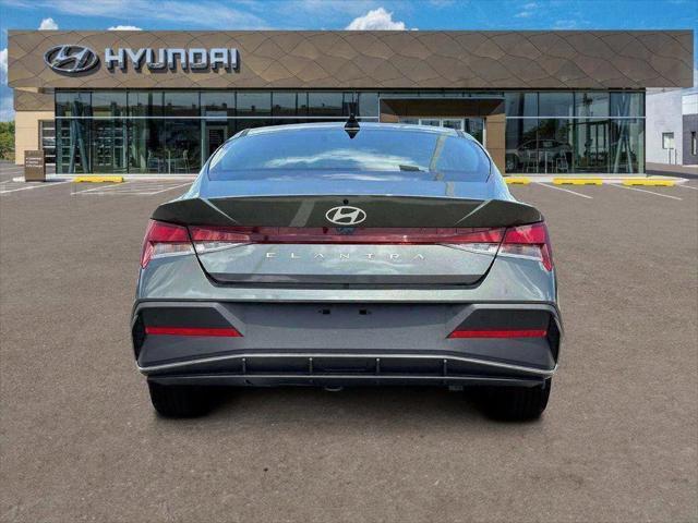 new 2024 Hyundai Elantra car, priced at $19,587