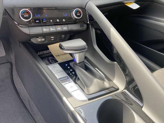 new 2025 Hyundai ELANTRA HEV car, priced at $24,956