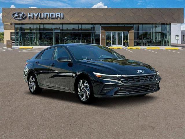 new 2025 Hyundai Elantra car, priced at $23,043