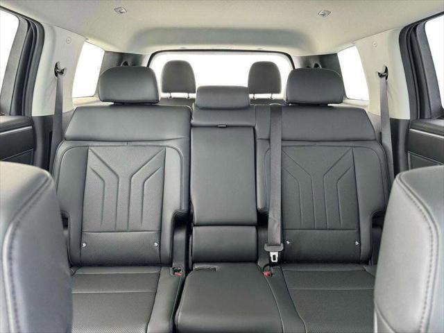 new 2025 Hyundai Santa Fe car, priced at $37,963