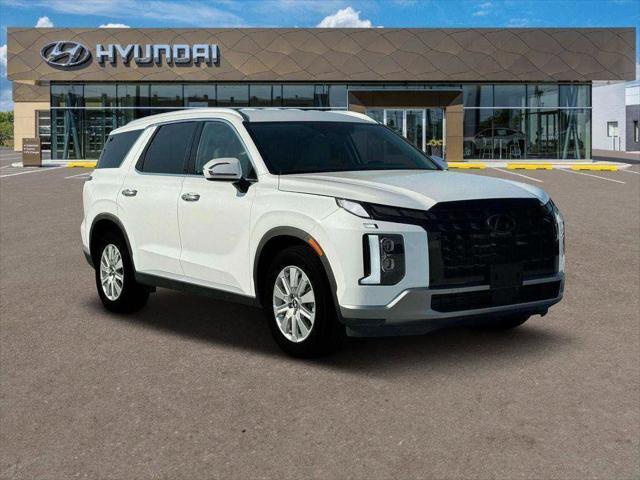 new 2025 Hyundai Palisade car, priced at $40,194