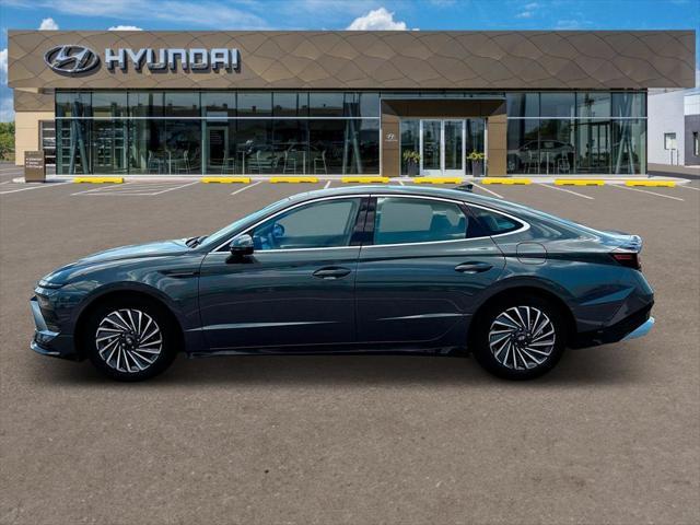 new 2025 Hyundai Sonata Hybrid car, priced at $37,067
