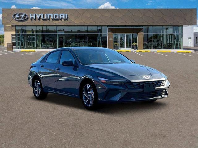 new 2025 Hyundai Elantra car, priced at $23,023