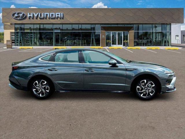 new 2025 Hyundai Sonata car, priced at $27,269