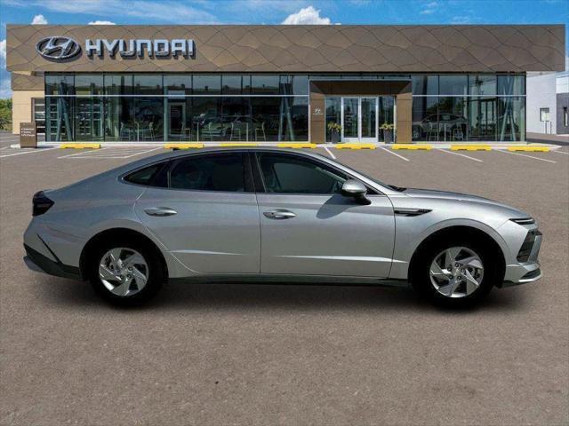 new 2025 Hyundai Sonata car, priced at $26,363