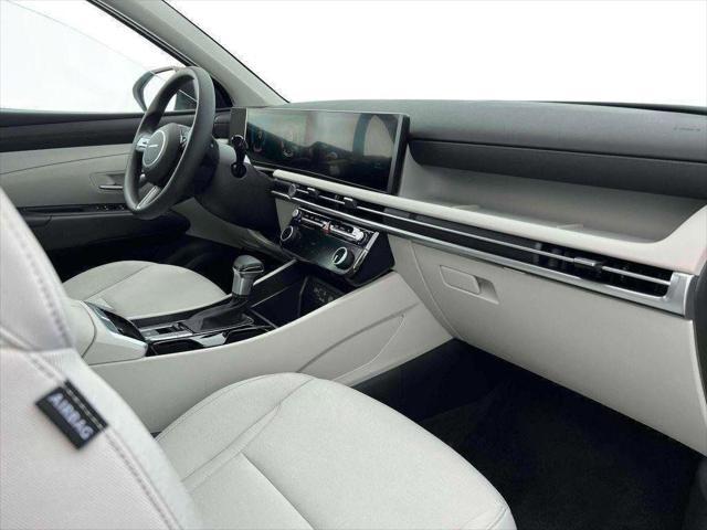 new 2025 Hyundai Tucson car, priced at $30,003