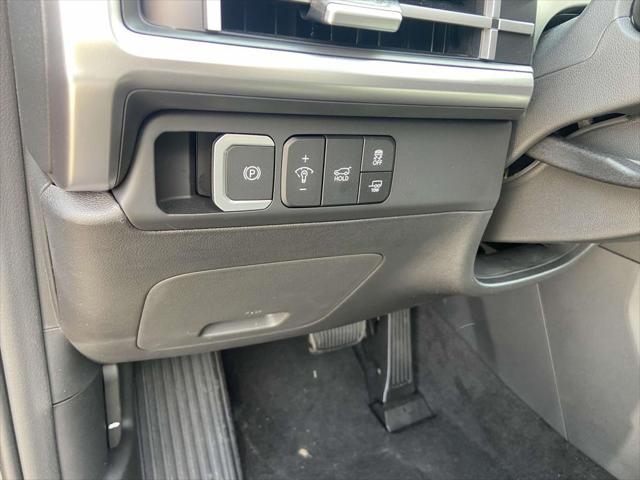 new 2025 Hyundai Santa Fe car, priced at $39,461