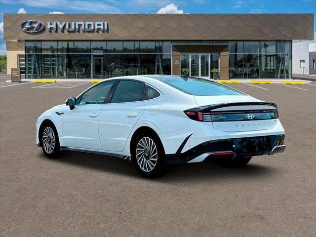 new 2025 Hyundai Sonata Hybrid car, priced at $37,575