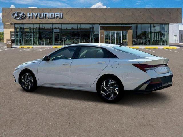new 2025 Hyundai Elantra car, priced at $30,061