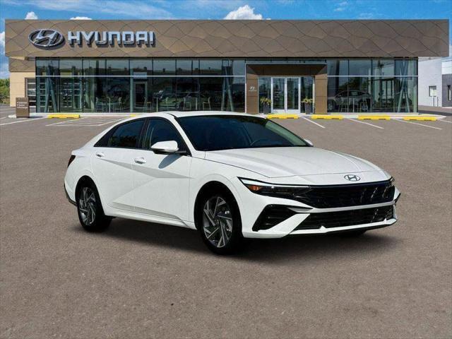 new 2025 Hyundai Elantra car, priced at $30,061