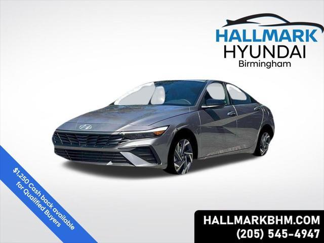 new 2025 Hyundai Elantra car, priced at $23,043