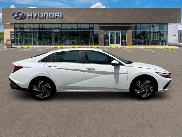 new 2025 Hyundai Elantra car, priced at $26,981