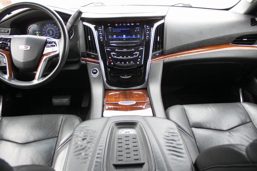 used 2017 Cadillac Escalade ESV car, priced at $22,981