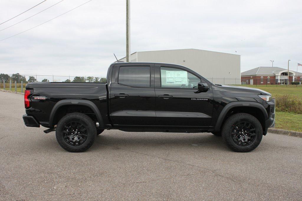 new 2026 Chevrolet Colorado car, priced at $42,800