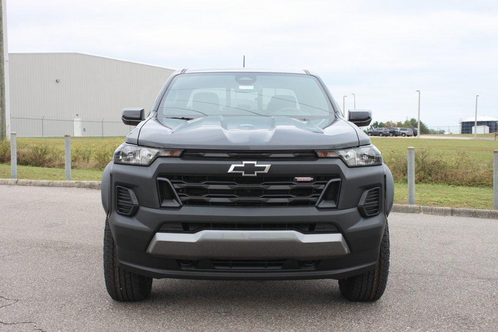 new 2026 Chevrolet Colorado car, priced at $42,800