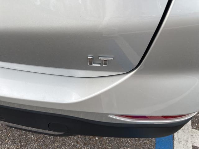 used 2022 Chevrolet Equinox car, priced at $21,988