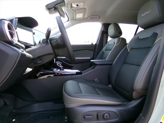 new 2025 Chevrolet Trax car, priced at $27,125