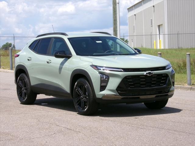 new 2025 Chevrolet Trax car, priced at $27,125