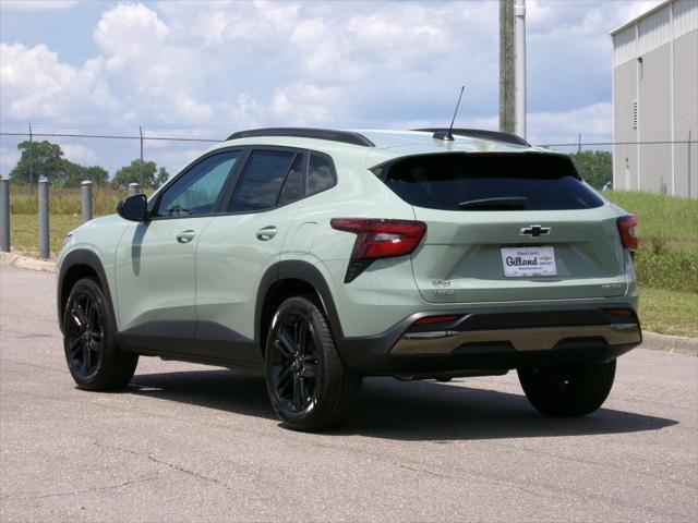 new 2025 Chevrolet Trax car, priced at $27,125