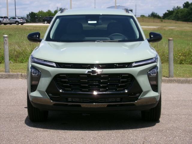 new 2025 Chevrolet Trax car, priced at $27,125