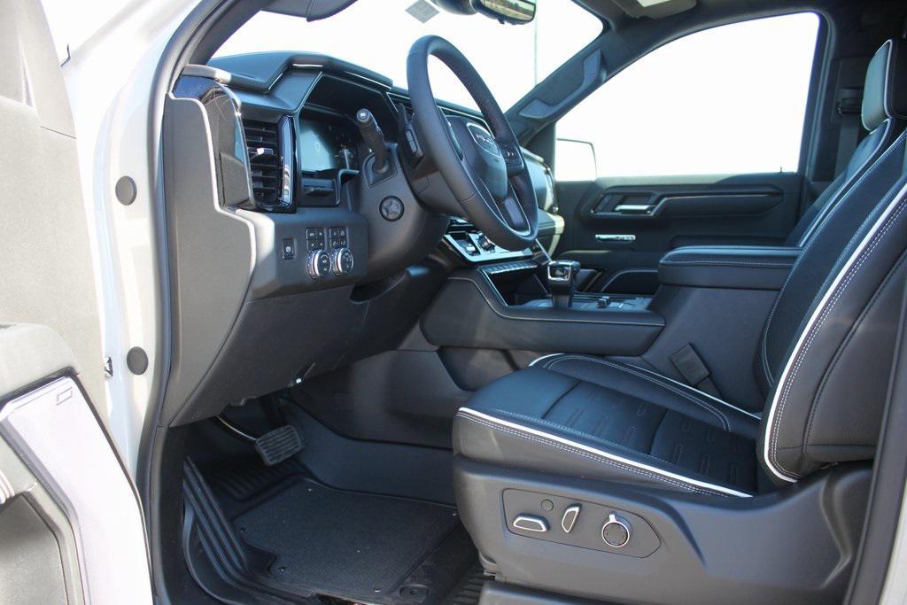 new 2026 GMC Sierra 1500 car, priced at $75,433