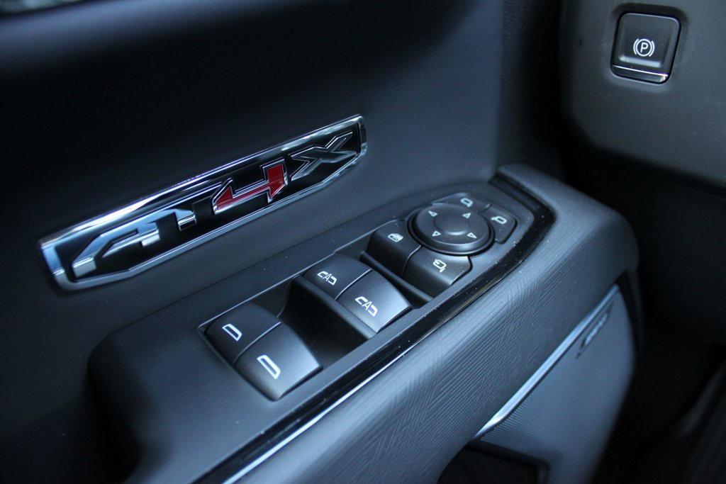 new 2026 GMC Sierra 1500 car, priced at $75,433